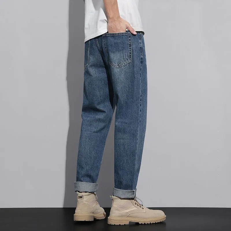 Relaxed Fit Tapered Leg Jeans for Effortless Style