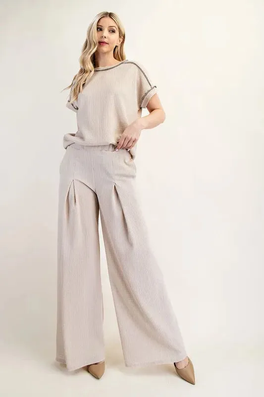 Textured Wide-Leg Pants with Pockets